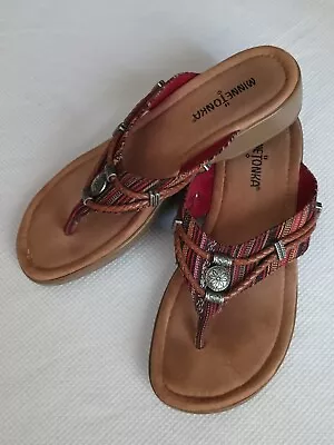 Minnetonka Sandals Womens 7 M Multicolor Silverthorne Tribal Thong Flip Flops • $24.50