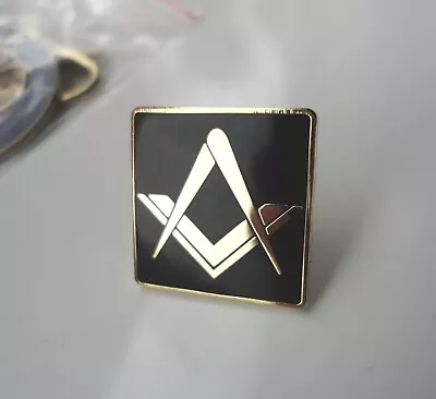 Pre-Owned Freemason Lapel Pin Badge Square Compass Mason Formal Evening • £4.99