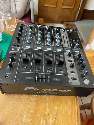 Pioneer DJM-700 Professional 4-channel DJ Mixer / PERFECT CONDITION • £400