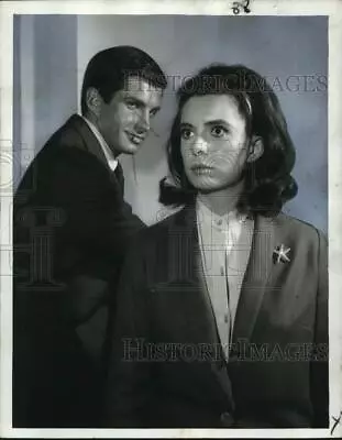 Press Photo Actors Margaret O'Brien And George Hamilton In  Turncoat  • $19.99