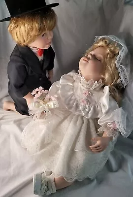 Kissing Bride And Groom Porcelain Dolls Vintage Wedding  • $15.99