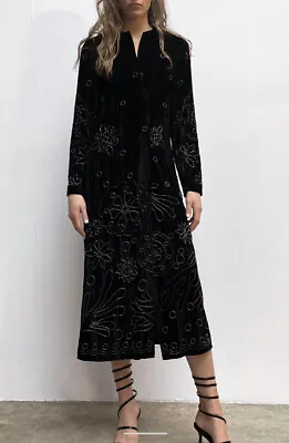$149 • Buy Zara Black Embroidered Beaded Kimono Coat Velvet Size: L
