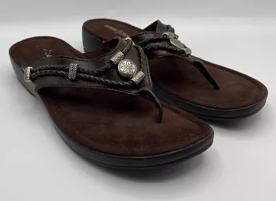 Minnetonka Silverthorn Brown Leather Thong Flip Flops Sandals Women's Size 9 • $22.94