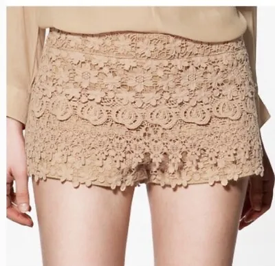 Zara Basic Crochet Lace Floral Shorts Size Small Peach 1.5 Inch Inseam • $25