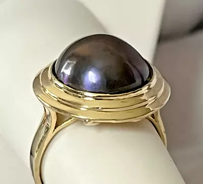 14K SOLID YELLOW GOLD BLACK MABE PEARL COCKTAIL RING - SIZE 6.5 - CIRCA 1950s • $239