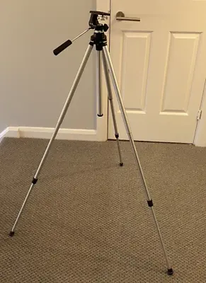 Velbon ME-3 Adjustable Tripod For Camera • £10