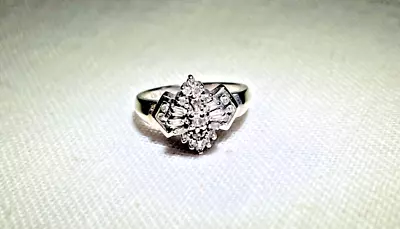 Vintage 10kt White Gold Diamond Cluster Ring • $389