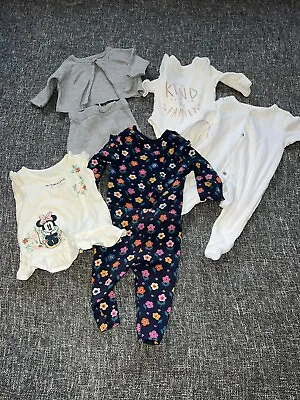 Newborn Baby Girl Clothes Bundle 0-3 Months Outfits First Size Bodysuit 7 Pieces • £8.80