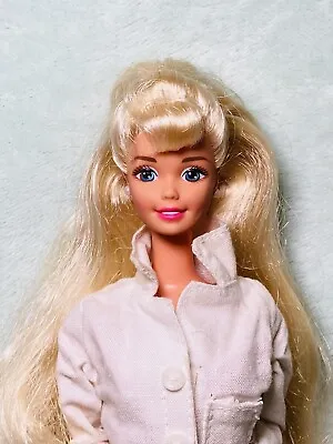 Mattel - Vintage 1996 Pet Doctor Barbie - Replacement Lab Coat Blonde Hair • $12.99