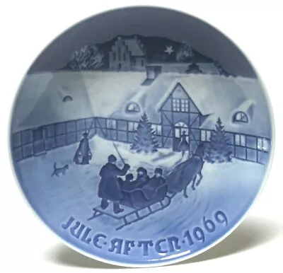 B&G 1969 Christmas Guests 7.25  (18cm) Numbered Collector's Plate Copenhagen • $14.99