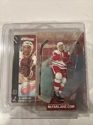 Steve Yzerman Red Wings White Jersey Repaint VARIANT McFarlane Series 1 • $100