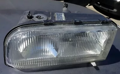 1994 1995 1996 1997 VOLVO 850 Sedan / Wagon OEM Driver's Left Side Headlight • $71.99