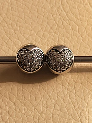 £38 • Buy Genuine Pandora  Heart Clip Charms PAIR 791053PCZ - RRP £110