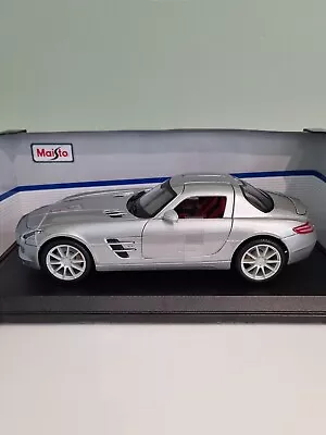 Mercedes Benz SLS AMG Hardtop Diecast Metal Model Toy Car. 1:18 Scale Maisto • $42.26