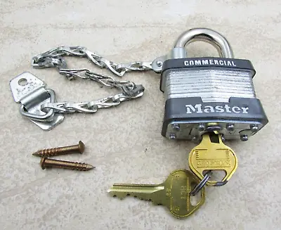Master Lock Company Commercial 21KA Keyed Alike Padlock With Shackle & Chain NOS • $16.95