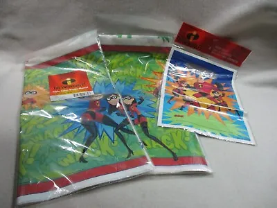 2 Hallmark Party Express Plastic Tablecovers & Giftbag Pack  Madagascar - Disney • $11.95