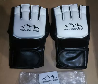 New Pair Shimsan Taekwondo Half Finger Gloves Child Medium MUAY Thai Boxing MMA • $12.97