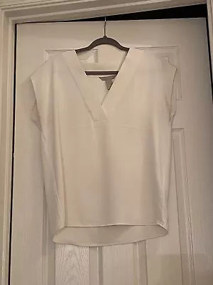 H&M White Short Sleeved V-neck Pull On Blouse Size 6 • $15