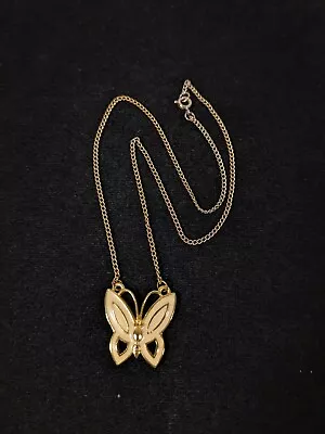 Vintage Gold Tone Ivory Color Enamel Butterfly Pendant 16 Inch Necklace • $7.34