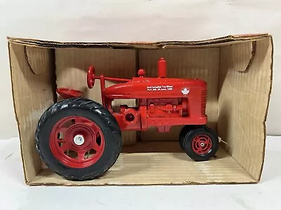 1/16 Farmall Super M Tractor 2nd Canadian Toy Show 1986 DieCast Scale Models • $38