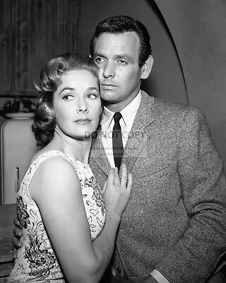 David Janssen And Vera Miles In  The Fugitive  - 8x10 Publicity Photo (sp166) • $8.87