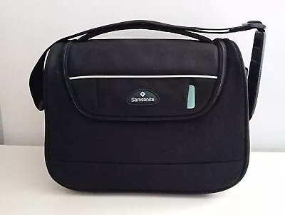 Samsonite Vanity Case 13x8x10 Inch Make Up Hol Storage Portable Quality Lock Key • £35