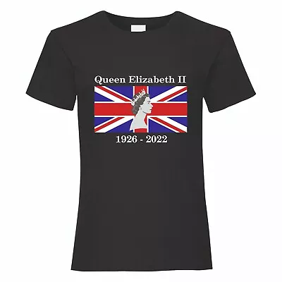 Queen Elizabeth II Black T-Shirt // RIP 1926-2022 Your Majesty. • £11.49