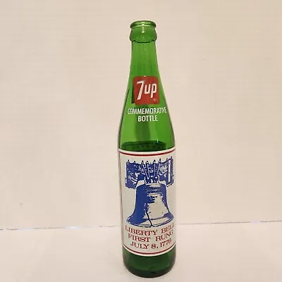 7Up Bicentennial 16oz Bottle  1776-1976 -Used • $8