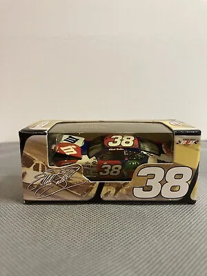 ***RARE*** Elliott Sadler 2005 M&M’s/ 4th Of July 1/64 RCCA Club Car • $19.99