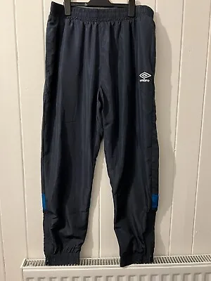 Vintage Men's Umbro Tracksuit Bottoms Navy Size 2XL • £11.50