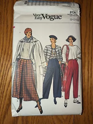 Vintage Very Easy Vogue 9120 Sewing Patterns Pants Sizes 8-10-12 Factory Folded  • $4.99