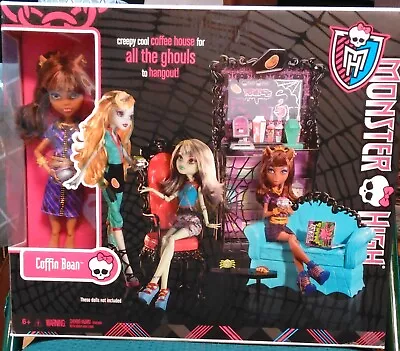 Monster High Clawdeen Wolf Doll Coffin Bean Coffee House Playset • $74.95