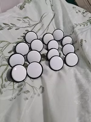 15 Metal Black And White  Cupboard Door / Drawer Knobs • £10