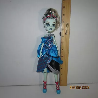 Threadarella Frankie Stein Monster High Scarily Ever After 12  Doll Mattel • $39.99