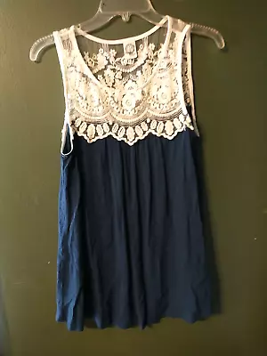 Sun & Moon Tunic Tank Top Lace Blue White Size Medium • $10.25