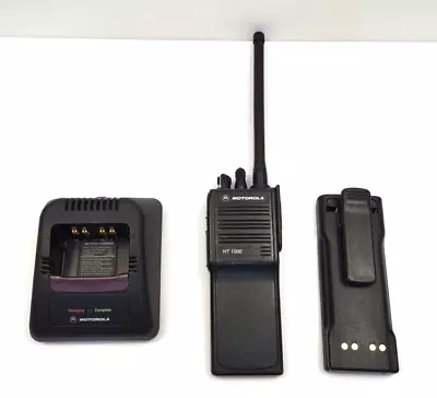 Motorola H01KDC9AA3BN HT 1000 Handie Talkie FM Radio • $68.99