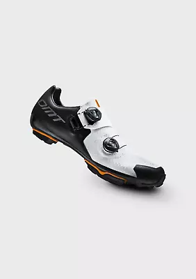 DMT MH1 MTB Shoes - White • $369.90