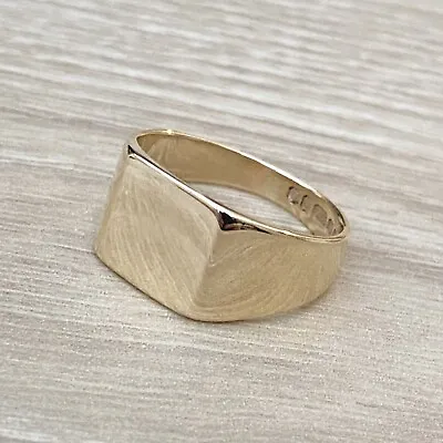Vintage 9ct Yellow Gold Square Signet Ring. Size L 1/2 - 4.32g • $267.69