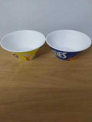 £3 • Buy Plastic Cereal Bowls Coco Pops And Frosties.