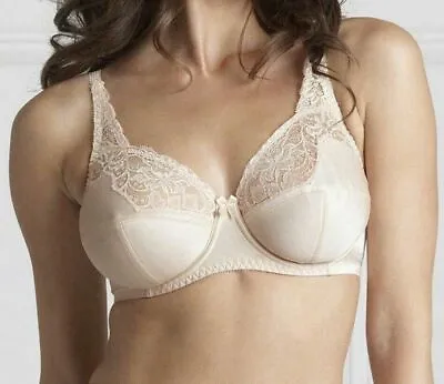 Charnos Superfit Bra Natural Nude Skin Size 32D Underwired Unpadded Full Cup 131 • £17.89
