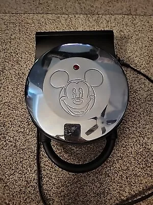 VillaWare - Mickey's Waffler - Mickey Mouse - Single Waffle Maker - Tested • $24.99