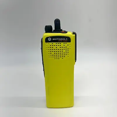 Motorola XTS1500 H66QDC9PW5BN UHF R1 Portable Model 1 Yellow • $125.99
