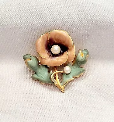 Vintage Joan Rivers Gold Tone Enamel Faux Pearl Flower Brooch Pin • $29.99
