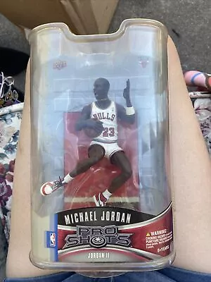 Upper Deck Pro Shots Micheal Jordan 2 Figure Unopened Package • $90