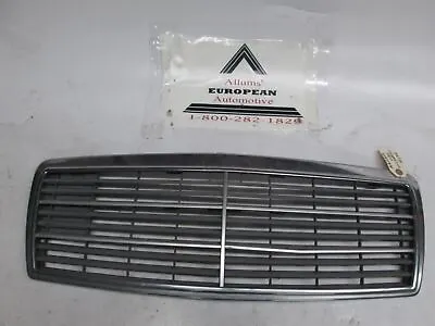 Mercedes W202 C220 C240 C280 Front Grille 94-00 2028800023 (USED) • $99.99