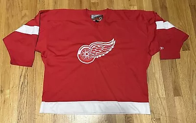 Vintage Detroit Red Wings NHL Hockey Pro Player Jersey Red Mens Size XXL • $60