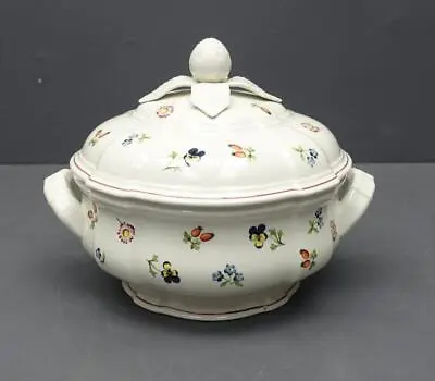 Villeroy & Boch  Petite Fleur Porcelain 7.5  Round Vegetable Bowl Tureen W/ Lid • $44.94