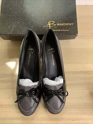 B Makowsky Black/Grey Shoes/Heels Size 8 M • $24.99