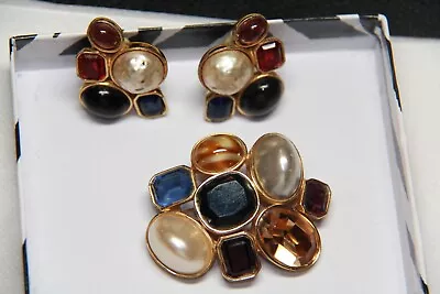 $99 • Buy Vintage Ciner Brooch & Earring Set