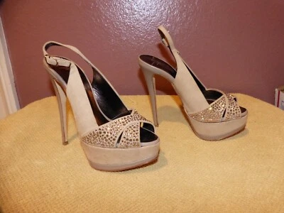 $115 • Buy GIUSEPPE ZANOTTI NUDE LEATHER HEELS Size 36